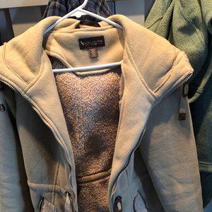Winter jacket. Koolaburra by UGG. Size small, camel color